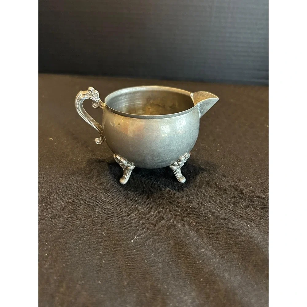 Vintage Leonard‎ Silver Plated Footed Creamer Detailed Floral 3.25